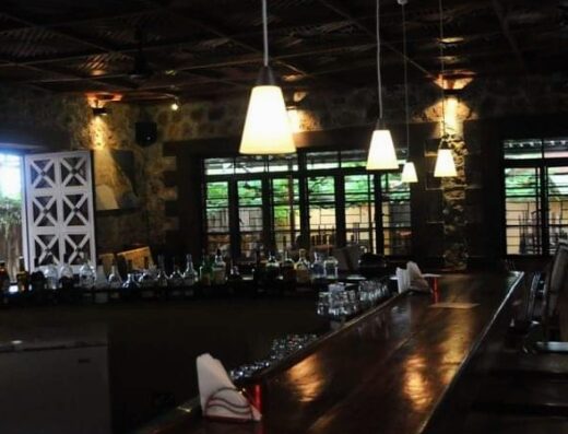 Notos Lounge Bar & Grill