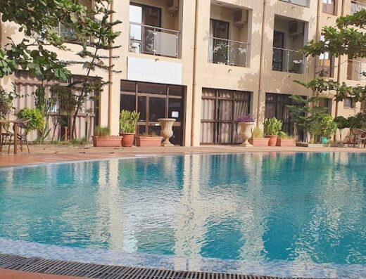 Royal Palace Hotel