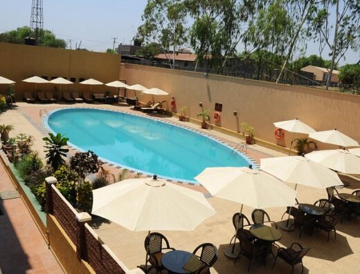 Royal Palace Hotel